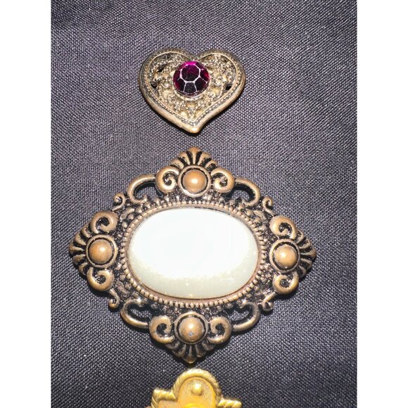 Bundle of 4 vintage gold tone multicolor cabochons random button covers - Picture 2 of 6